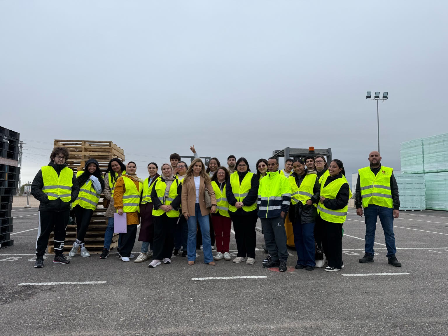 Grupo participante en el curso de operaciones logísticas de Noblejas